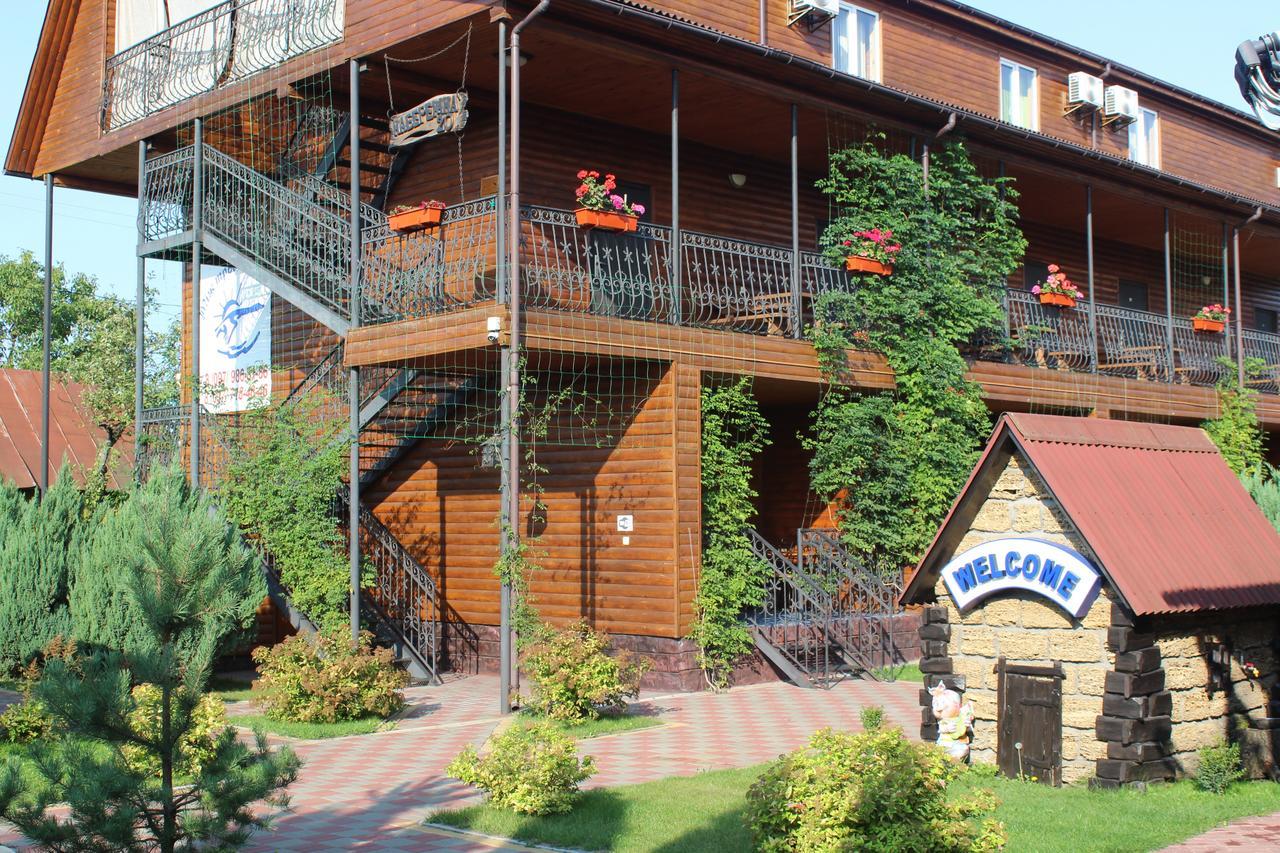 Hotel-Complex Mizh Triokh Ozer Sviťaz Exteriér fotografie