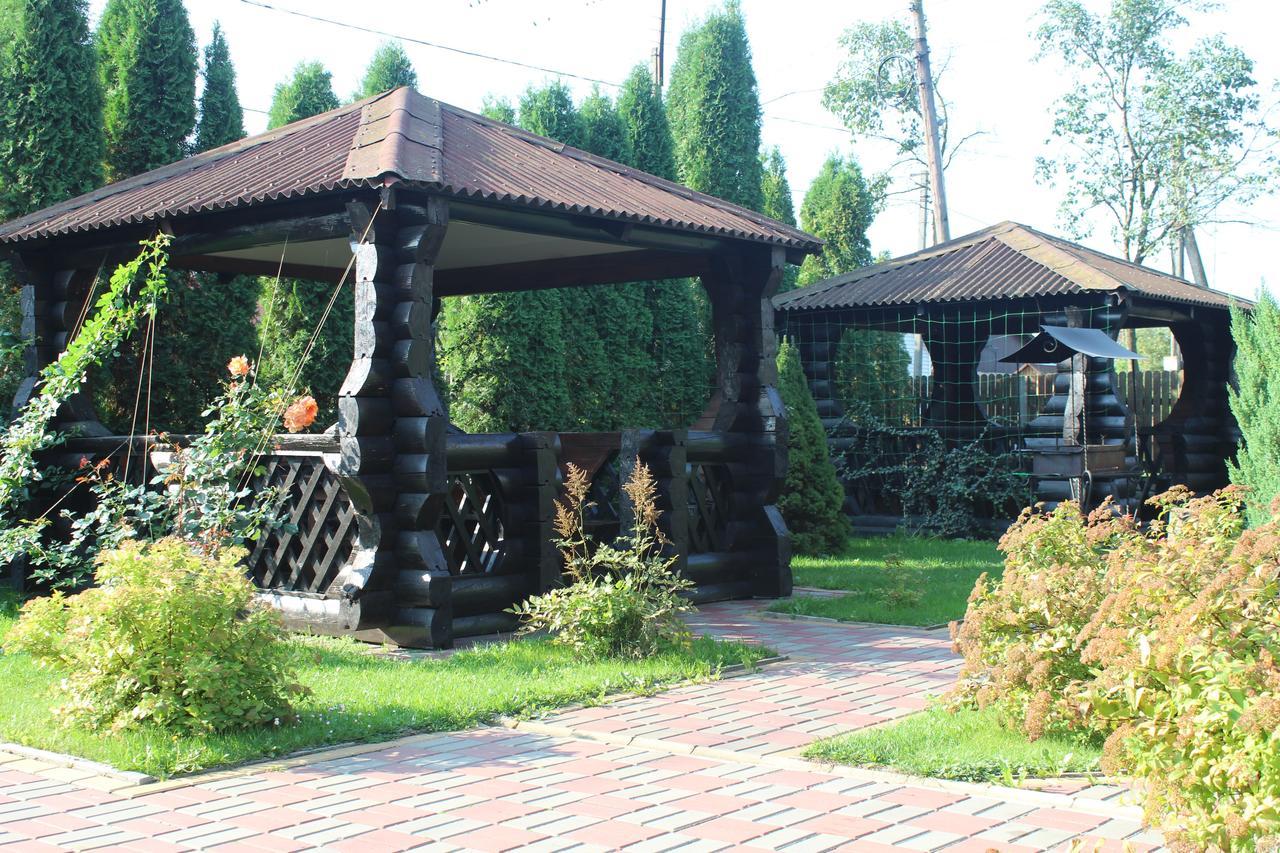 Hotel-Complex Mizh Triokh Ozer Sviťaz Exteriér fotografie