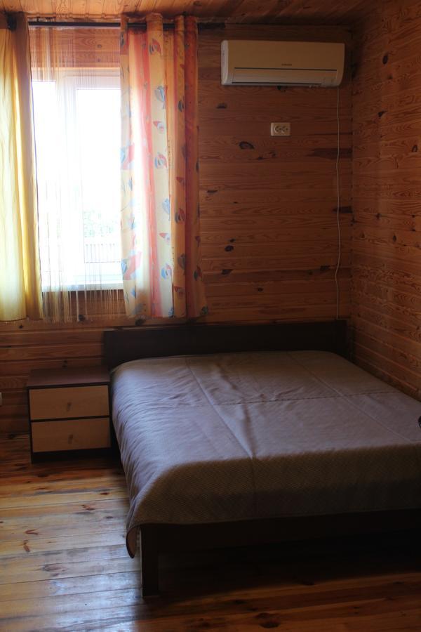 Hotel-Complex Mizh Triokh Ozer Sviťaz Exteriér fotografie